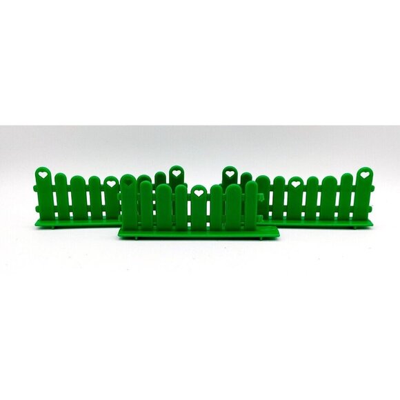 Vintage My Little Pony 1983 Show Stable 3 Green Fence Part Piece Accessory - Picture 1 of 3